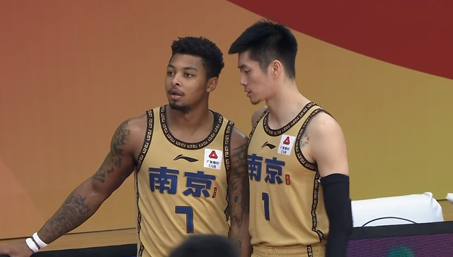 汉堡领头羊风头无两，表现抢眼